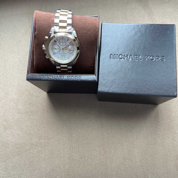 Michael Kors watch  new but no tag - Picture 6 of 7